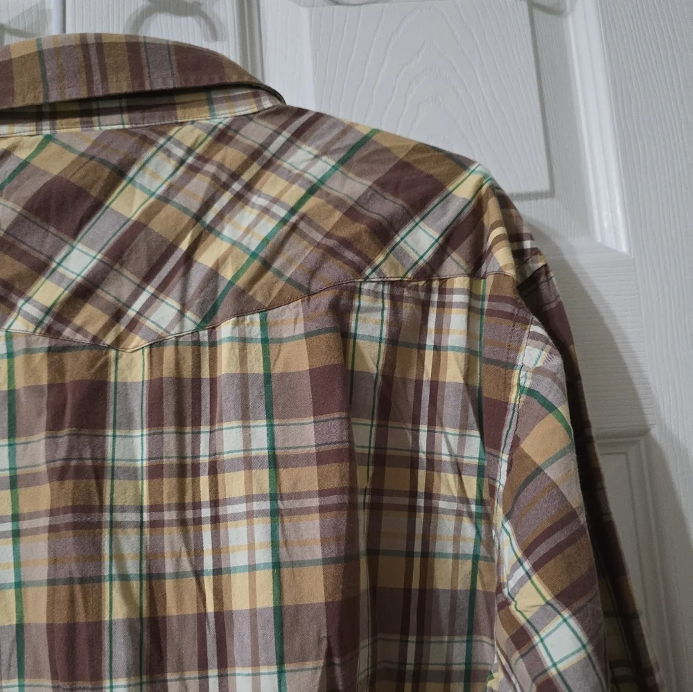 Y2K Green Oak Pearl Snap Brown & Green Plaid Long Sleeve Western Shirt, XL.